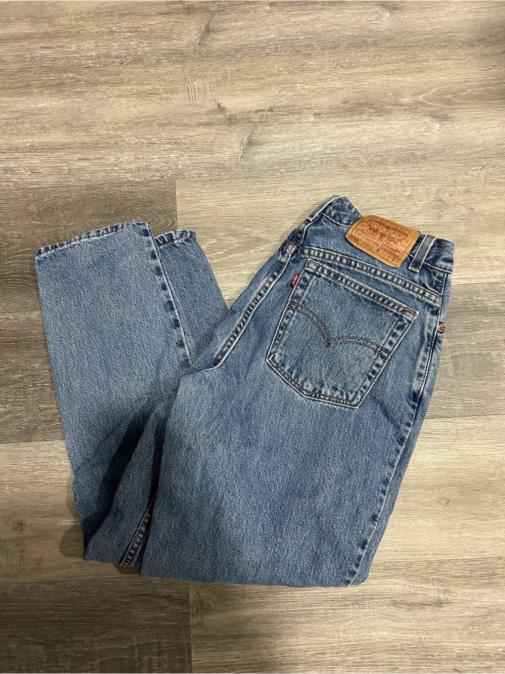 Vintage-Inspired Blue Women’s Jeans - Classic Straight fit
